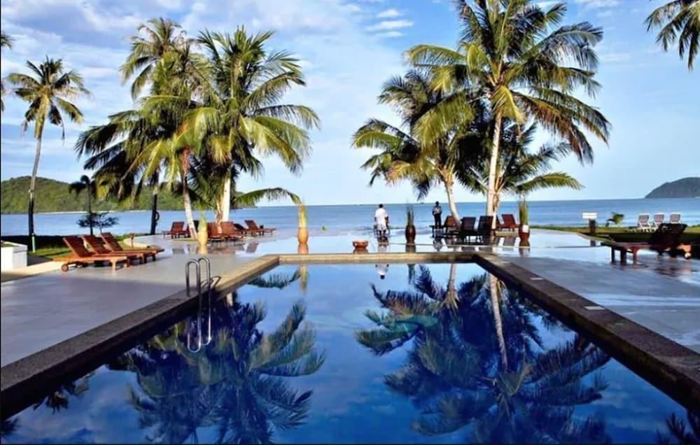 Frangipani Langkawi Resort Пантай-Ченанг Екстер'єр фото