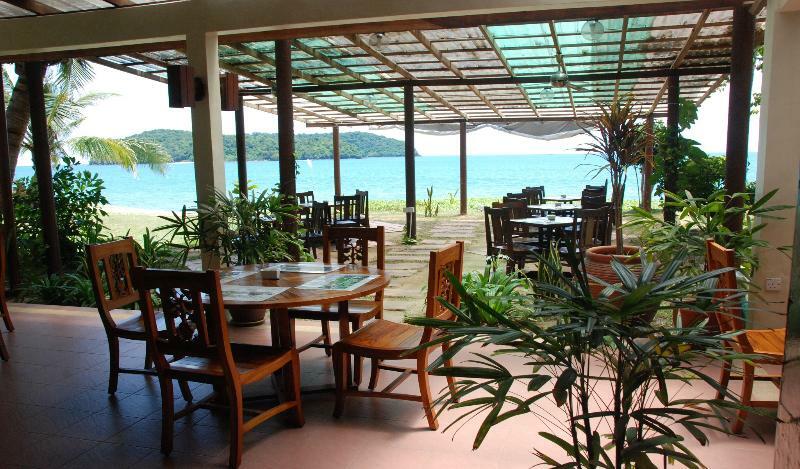 Frangipani Langkawi Resort Пантай-Ченанг Екстер'єр фото